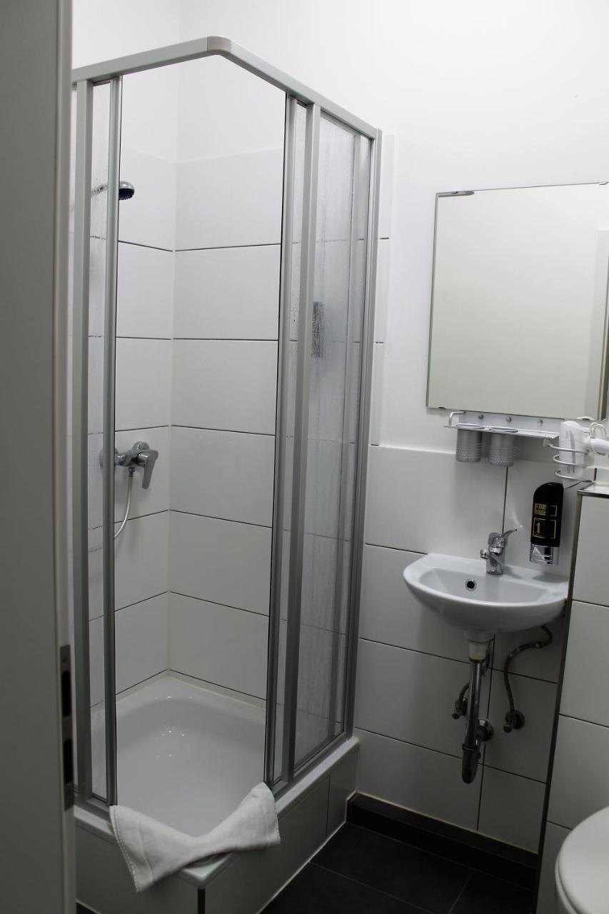 Pionier Hotel Hamburg Wandsbek Экстерьер фото