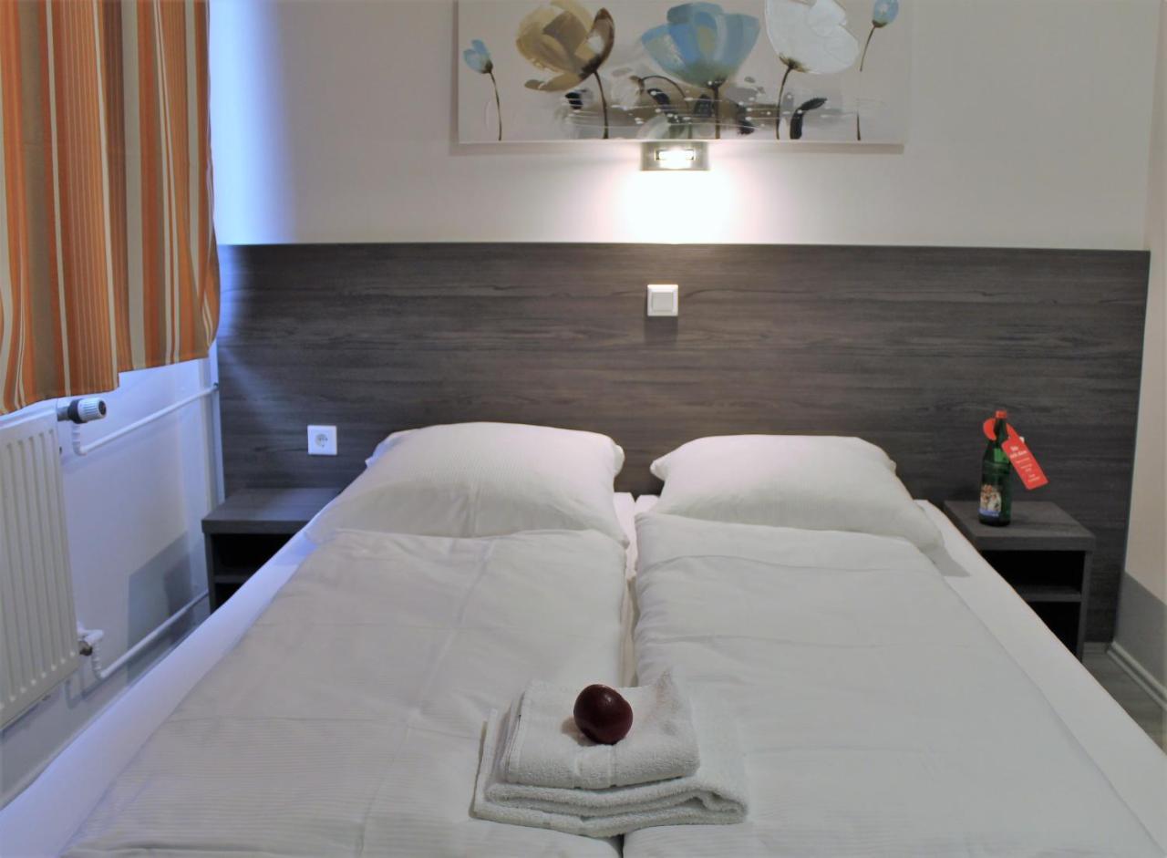 Pionier Hotel Hamburg Wandsbek Экстерьер фото